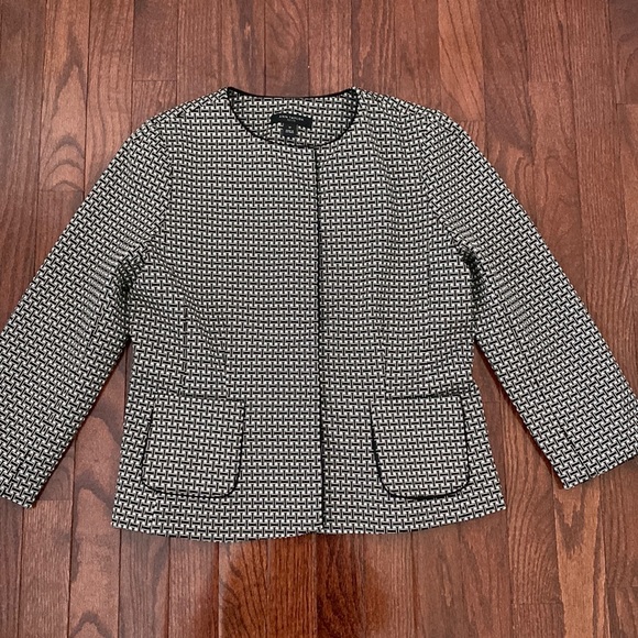Ann Taylor Petite Patterned Blazer - Picture 2 of 12
